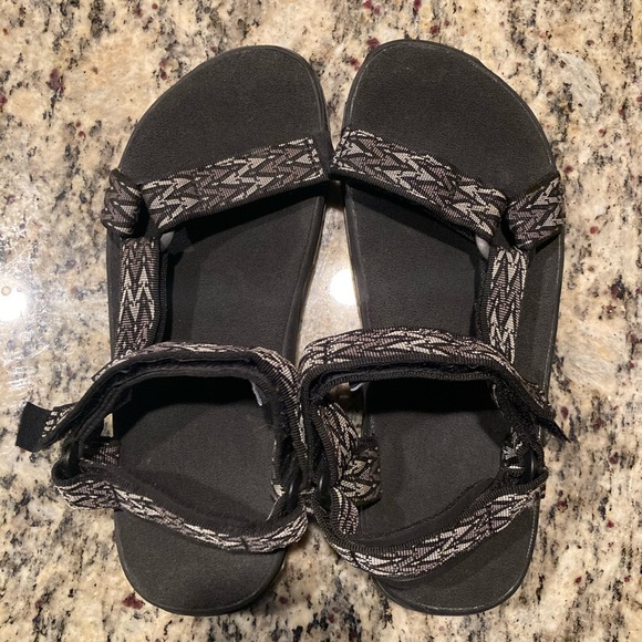 Teva Other - Men's Size 9 Teva Velcro Strap Shock Pad Sandals
